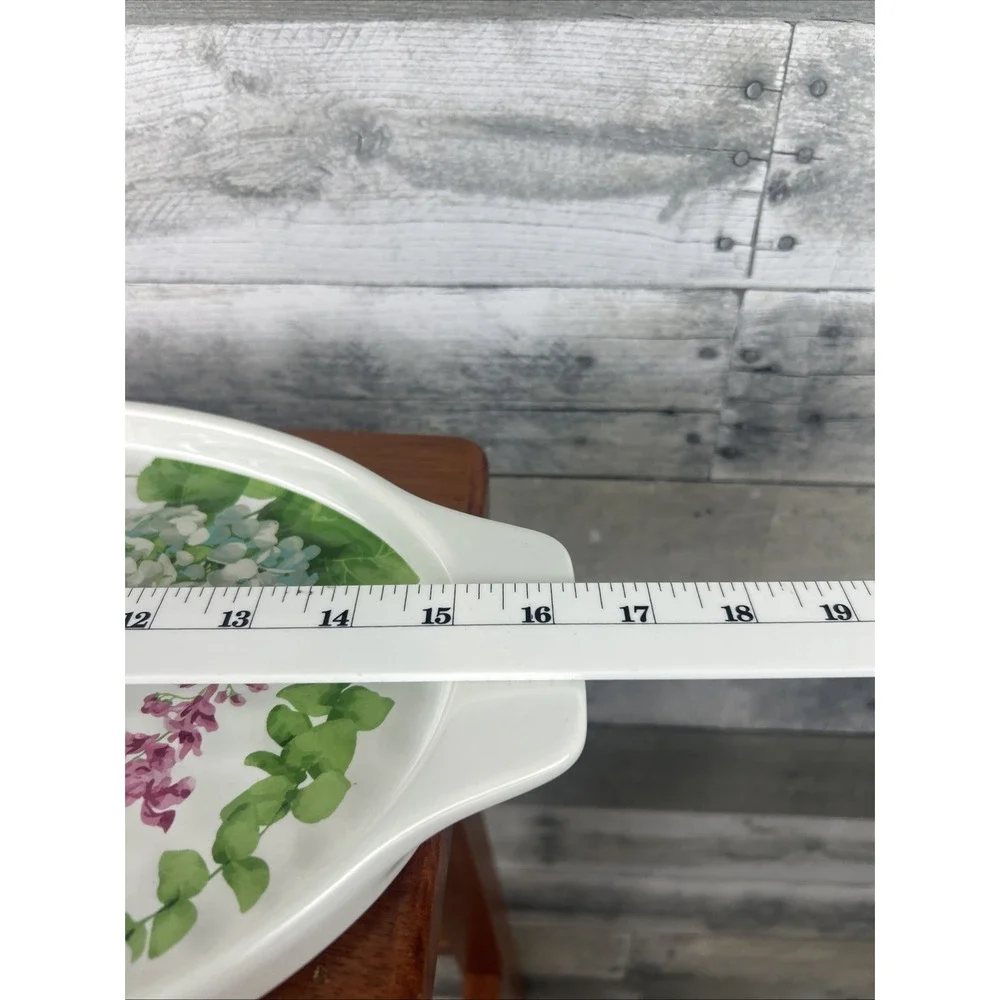 Temp-tations By Tara Hydrangea Oval Textured Serving Tray